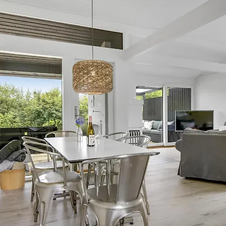 Lovely In With Wifi Сasa de vacaciones